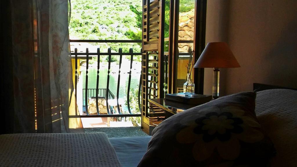 Apartmani Conar Drvenik Veli Exterior photo