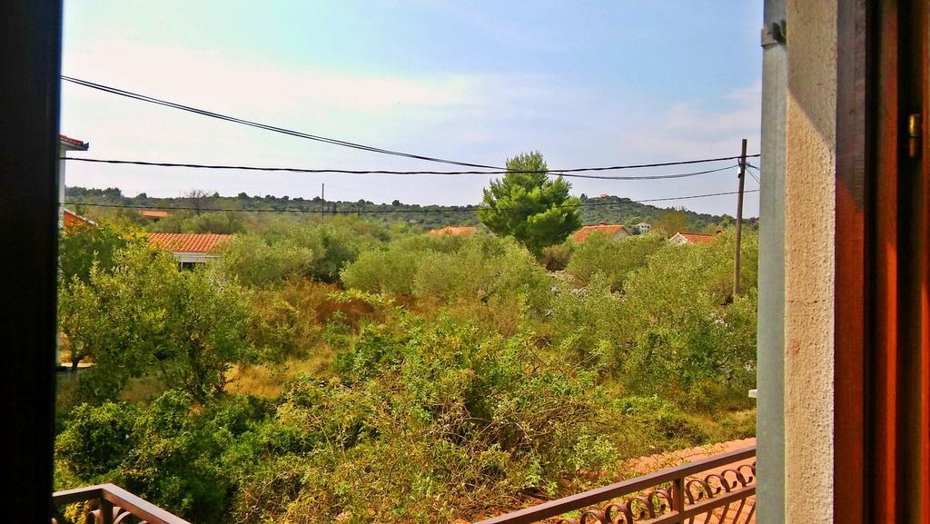 Apartmani Conar Drvenik Veli Exterior photo