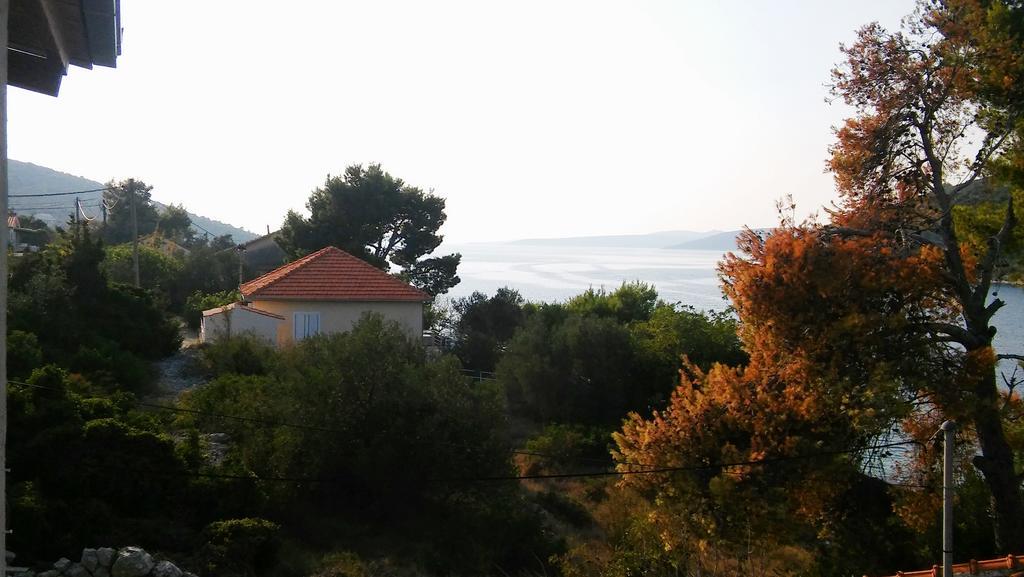 Apartmani Conar Drvenik Veli Exterior photo